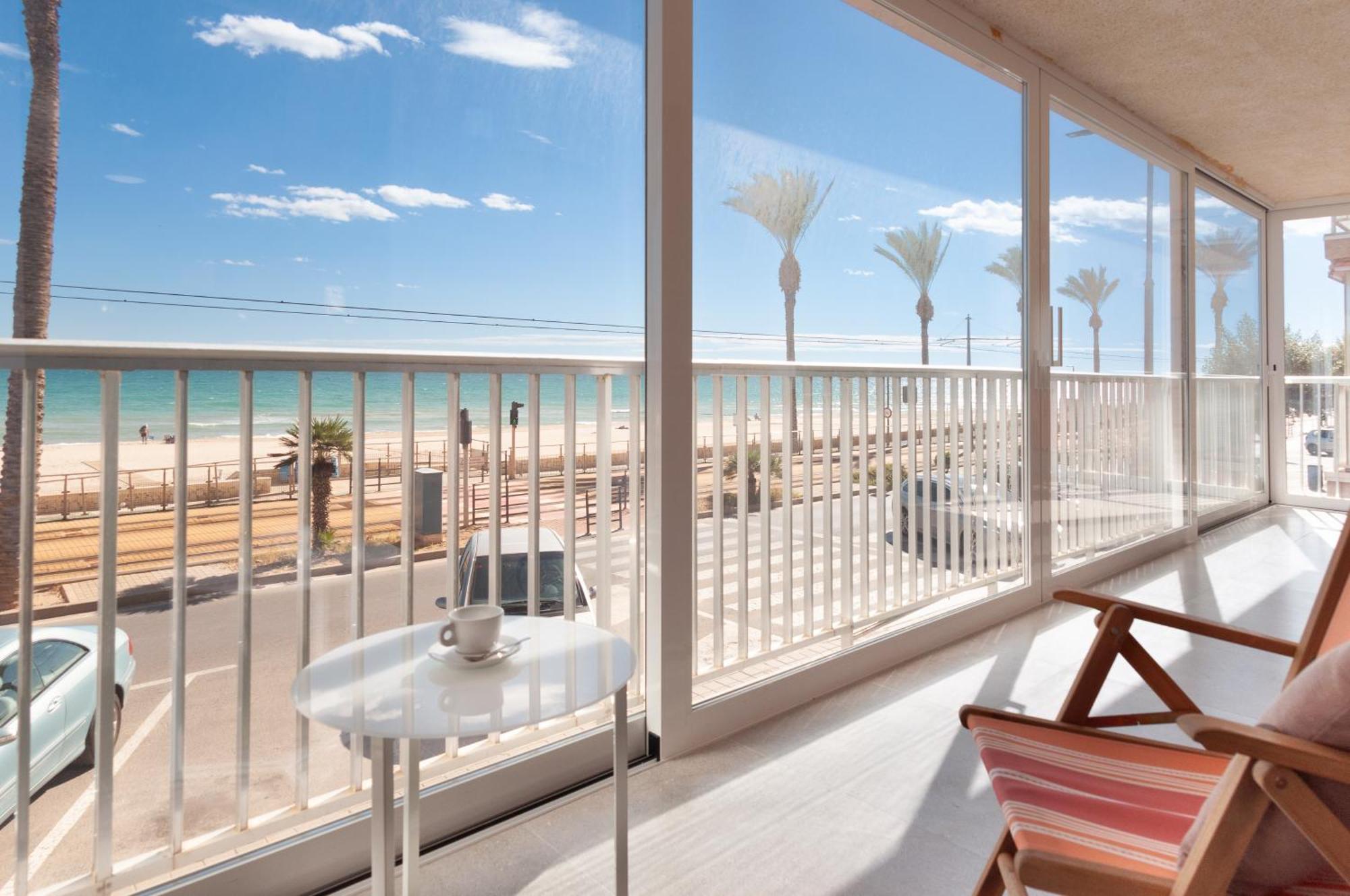 Sohosuites Campello Beach El Campello Ngoại thất bức ảnh
